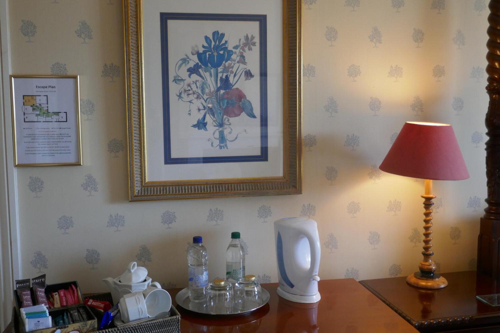เคอร์ริงตัน เฮาส์ Hotel แอ็กซ์มินสเตอร์ ภายนอก รูปภาพ